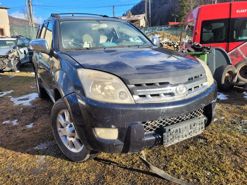 Bara, farurii, capota  Mitsubishi Hover