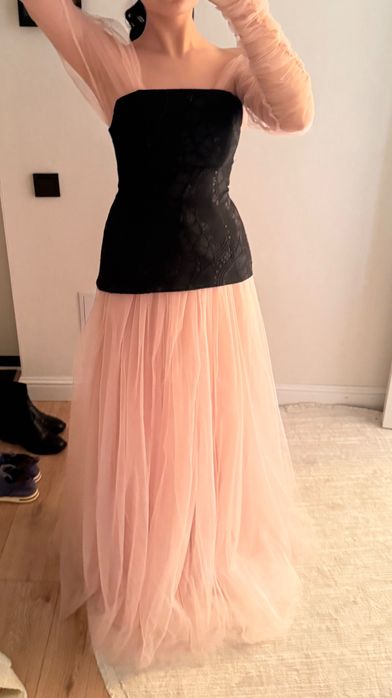 Платье с корсетом