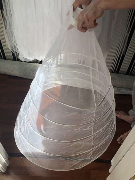 Продам свадебное платье б/у торг есть