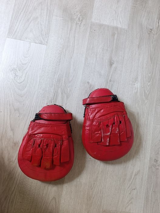 продам боксерские лапы