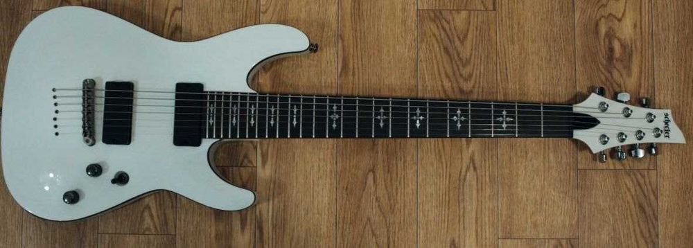 Schecter Demon 7