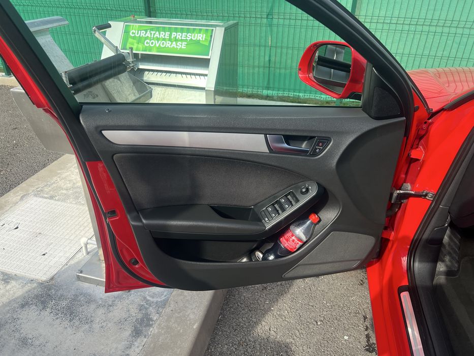 Vand Audi A4 B8 2.0 TDI