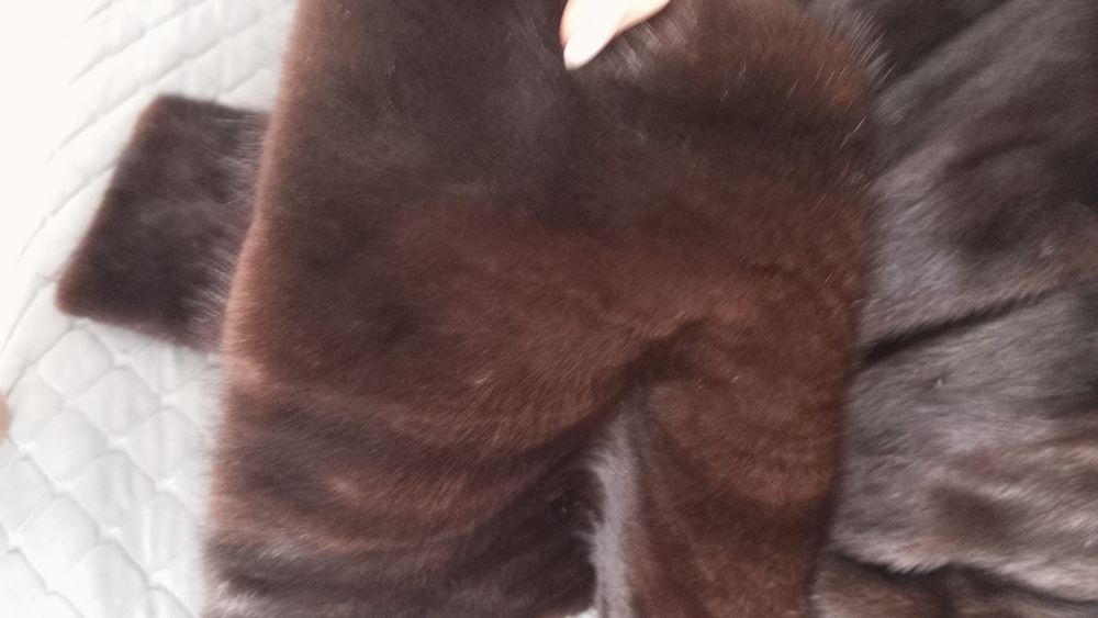 Продам норковую шубу