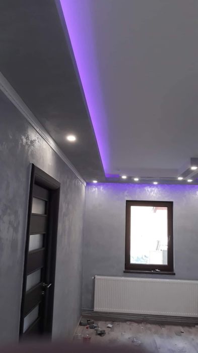 Interioare, exterioare