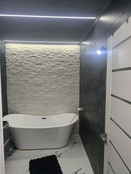 Amenajări interioare exterioare. Renovări apartamente case .