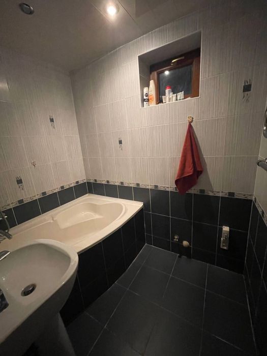 Сдается СВОЯ 2*3-комнатная квартира в Чиланзар Актепа круге