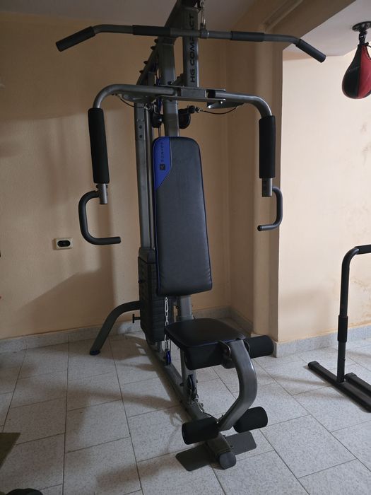 Продавам мултифункционална фитнес машина Domyos HG Compact