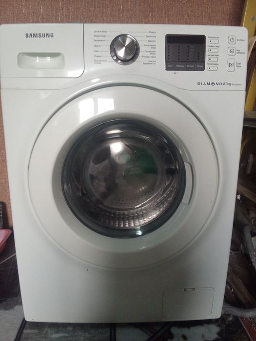 Продаётся  стиральная машинка автомат SAMSUNG 8 кг