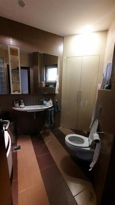 Дава се под наем Двустаен апартамент в София, Зона Б-5 - 67 кв.м за 663 € - Снимка #2