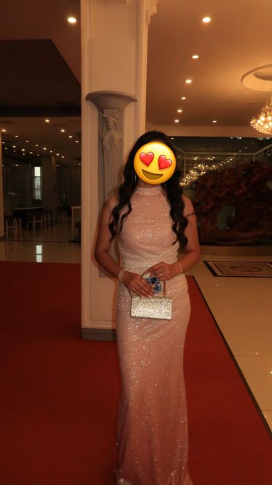 Вечернее платье с блестками, надевала 1 раз