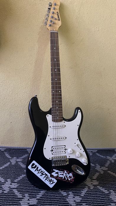 Электронный гитара Quintus