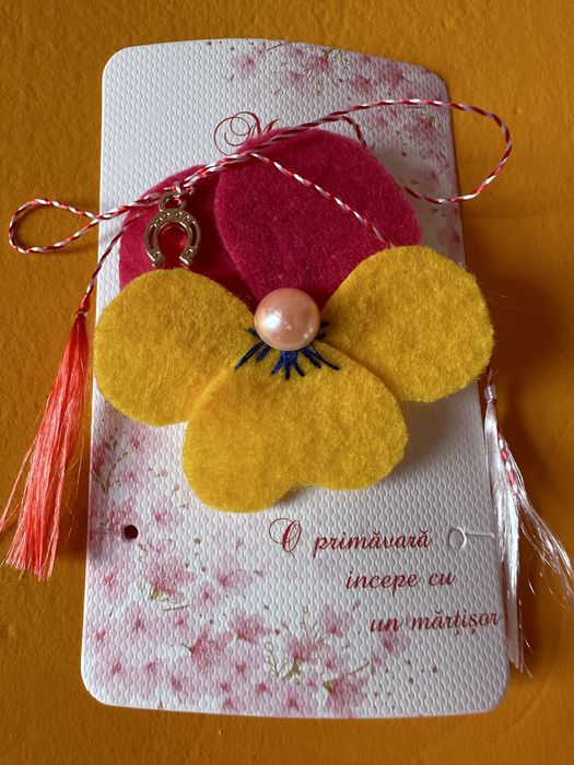 Martisoare panselute handmade/brosa