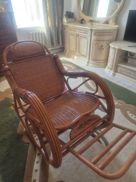 Ратоновое кресло 100 мың тенге