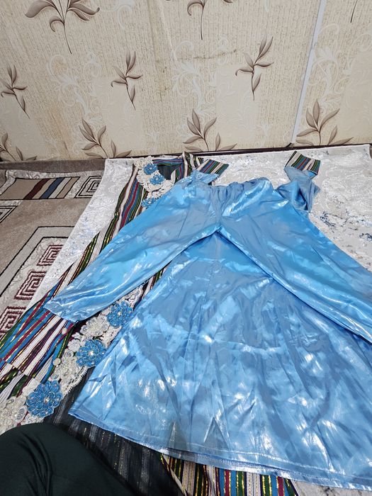 Kelin uchun troyka atlas