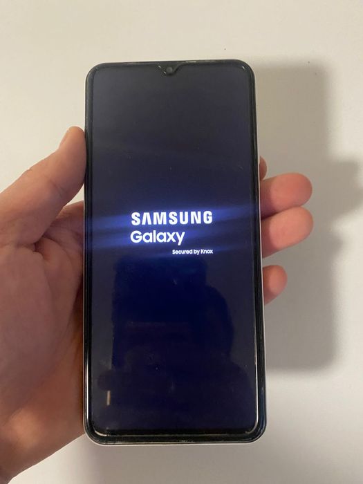 Срочно продам Samsung Galaxy A13