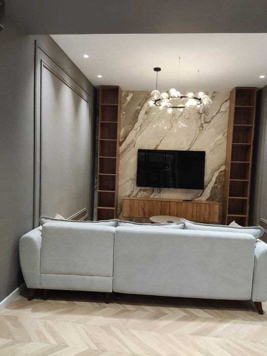 Срочно сдаю квартиру около метро Новза