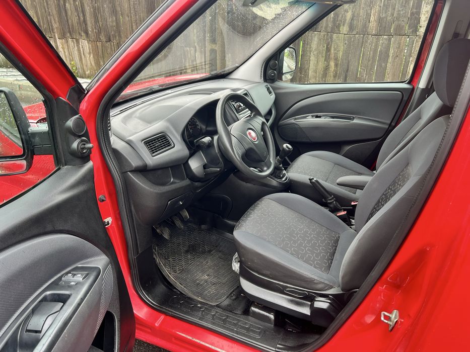 FIAT Doblo 1.3 MultiJet 90 CP Diesel - AUTOUTILITARA N1 - An fabricatie 2013