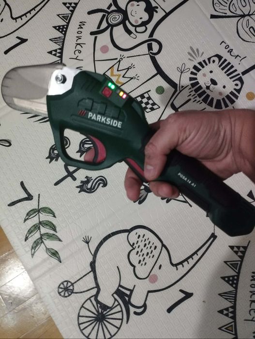 Foarfeca electrica Parkside