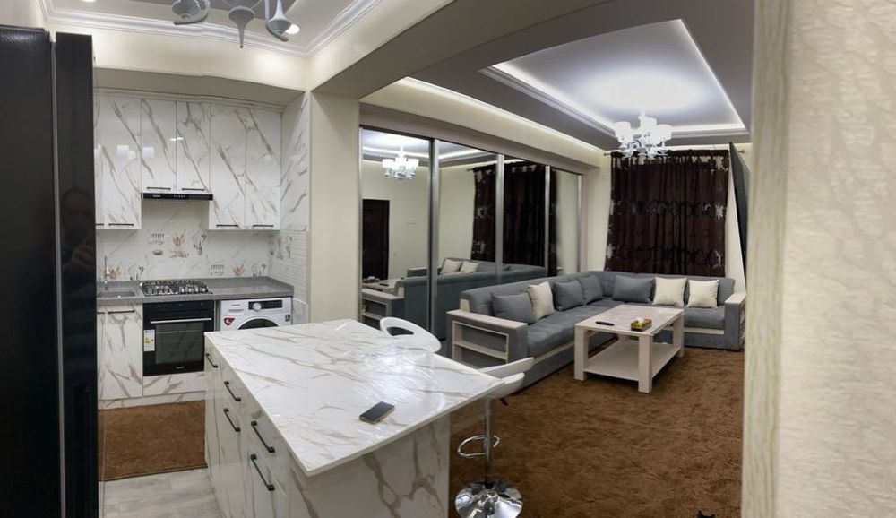 Yunusobod 4 Kvartal sheriklikka qizlarga kvartira