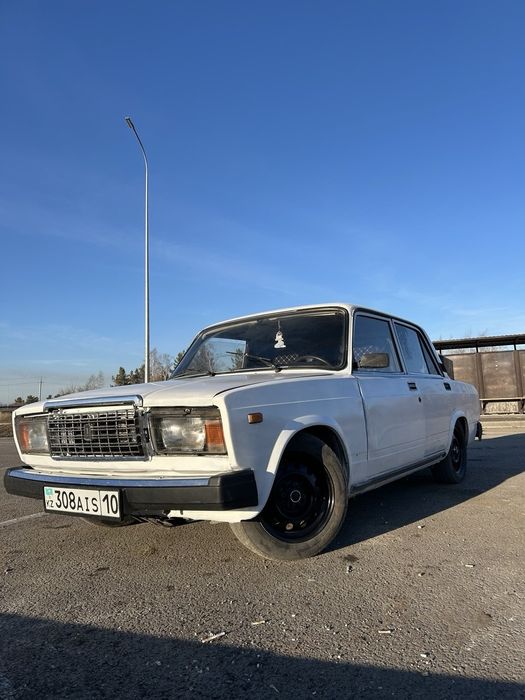 Продам ваз 2107.