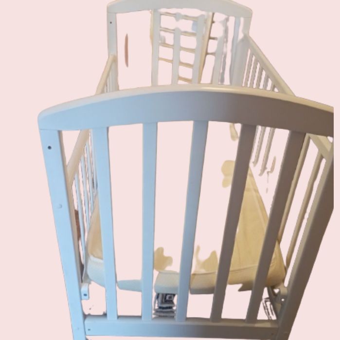 Отдам бесплатно детскую кроватку