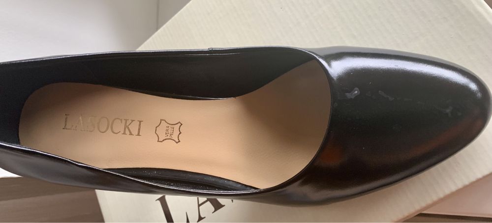 Pantofi Lasocki 37