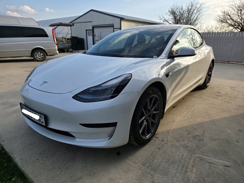 Tesla Model 3 Standard 2023