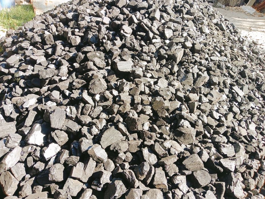 Вывоз мусора. Доставка:уголь, песок, щебень.