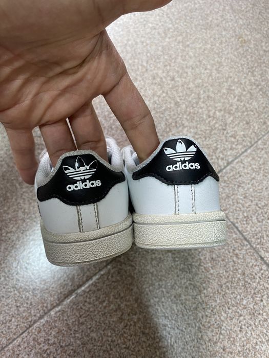 Есенни обувки, ест кожа и велур, маратонки адидас суперстар