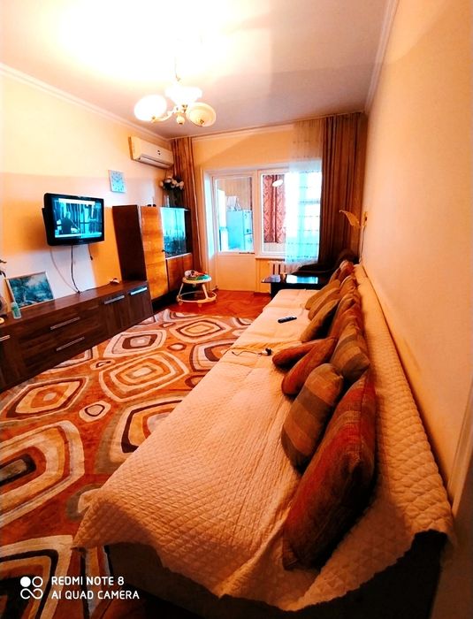 Продаётся четырех комнатная квартира