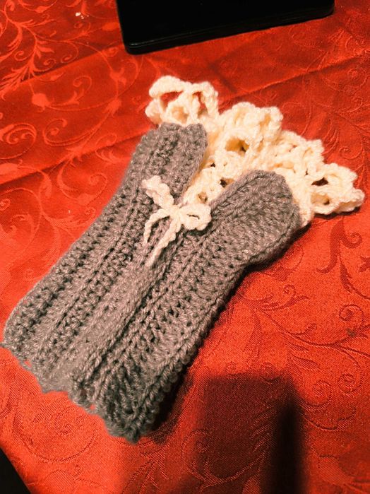 Ръкавици без пръсти, ръкавели