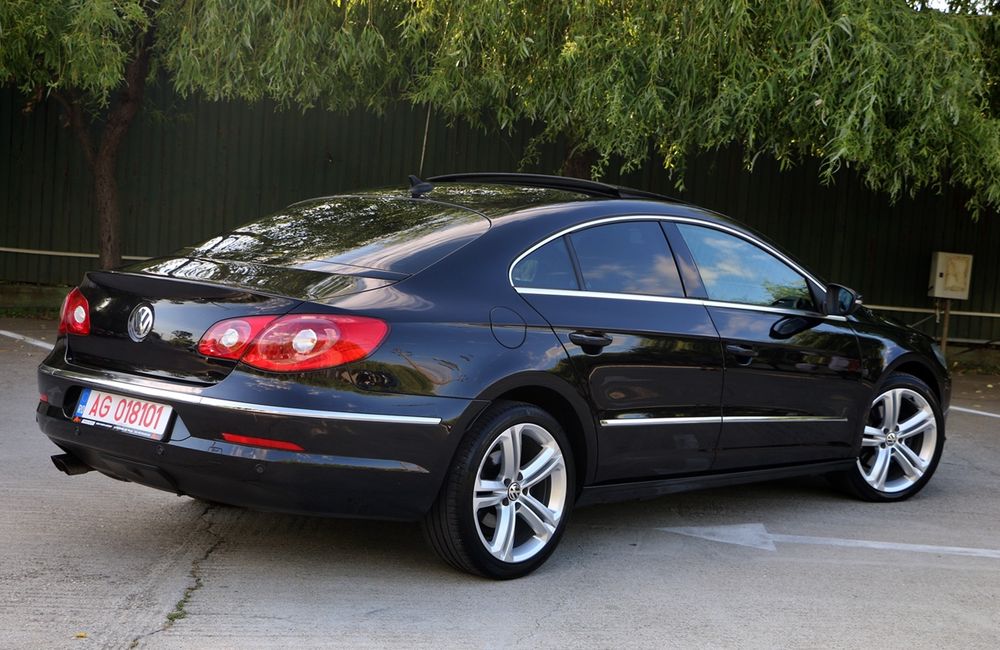 VW Passat  CC / Navigație / Padele / Front  Assist / Lane Assist / Ventilație / DSG / Panoramic