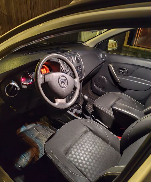 Dacia Logan MCV 1.5 dci Laureate Carte Servis