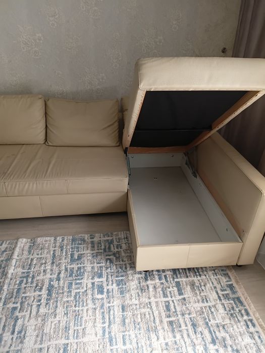 Срочно продам диван ИКЕА