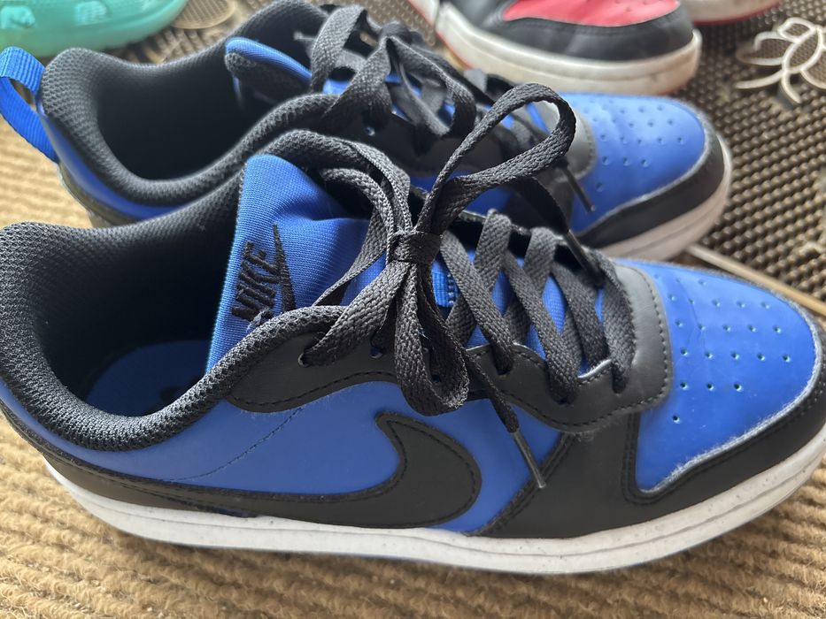 Adidasi Nike marime 38