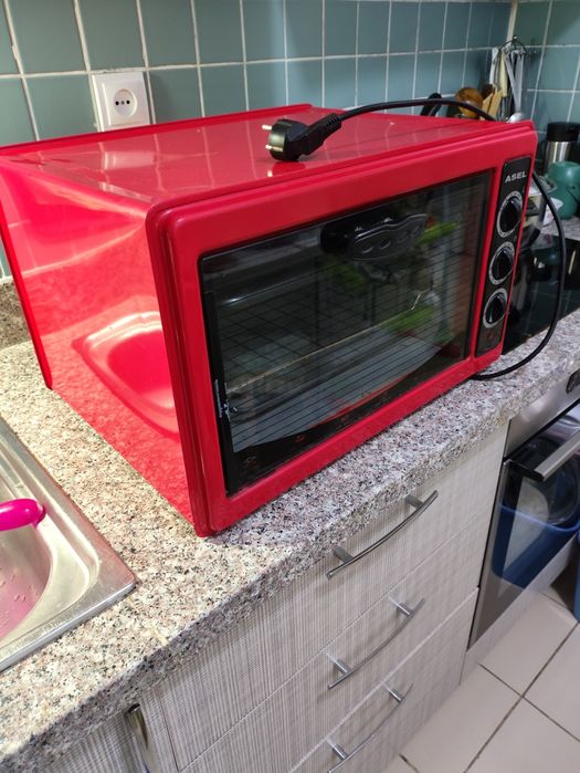 Продам духовку Asel