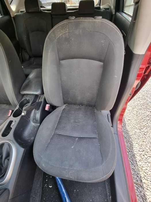 Interior complet Nissan Qashqai Facelift 2010 - 2013 SUV 4 Usi (1300)