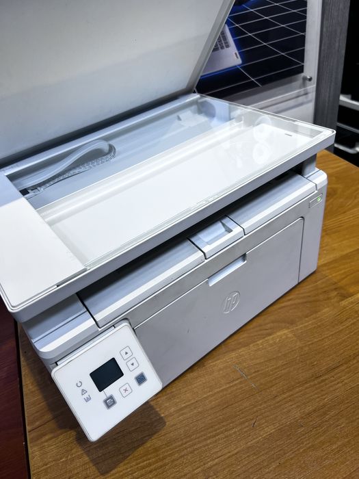 Принтер HP M130a