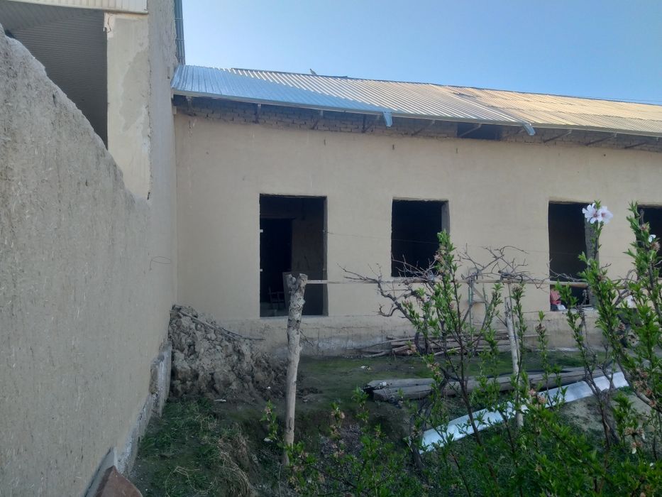 "Arg'un"da hovlining 4.5 sotixi sotiladi