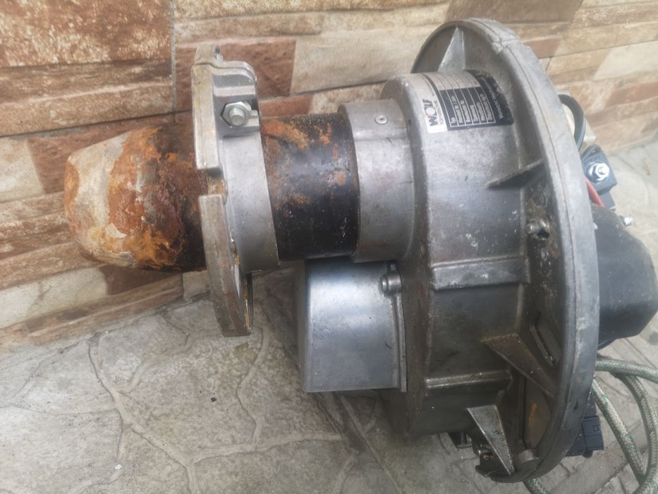 Wolf 35-40kw 1.2-3.7kg Немска Горелка на Дизел Масло Олио
