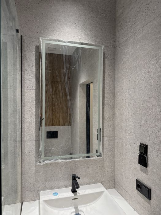 Зеркало с подсветкой