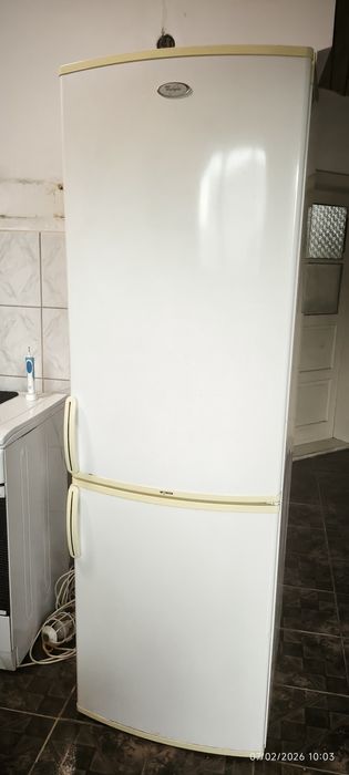 Combina frigorifica Whirlpool