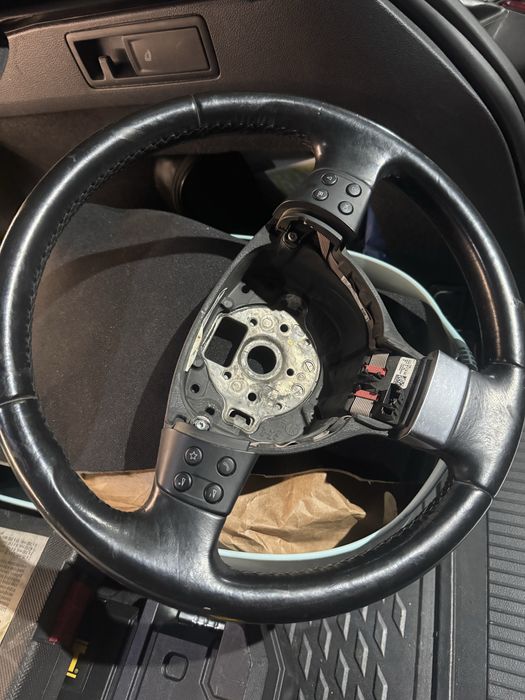Volan vw Golf/Scirocco cu comenzi