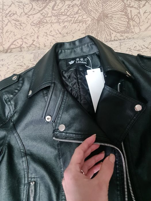 Новая кожаная куртка