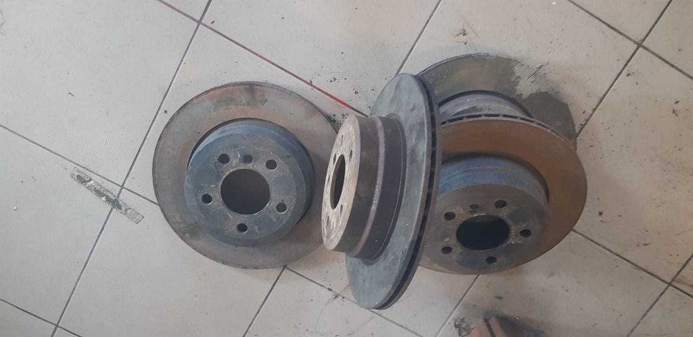 Planetara Fuzeta Cardan Grup Perna Brat bascula Disc etrier BMW X5 E70