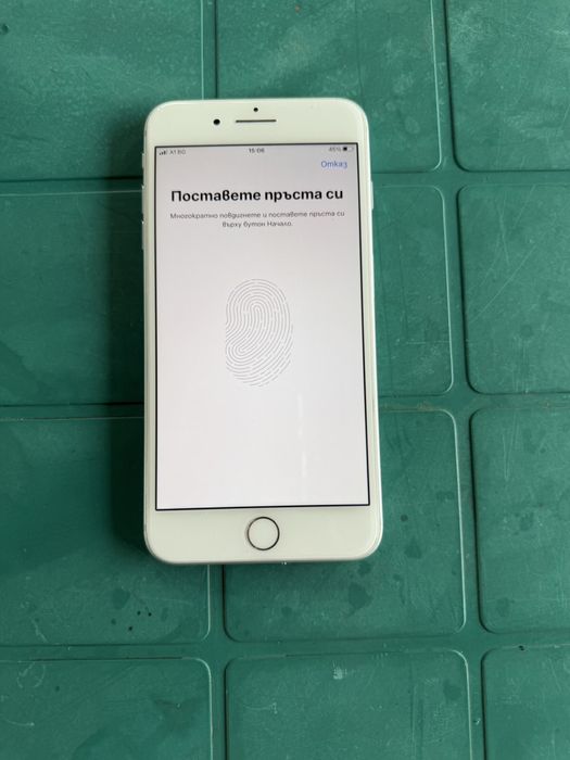 Възможен бартер/Iphone 8 Plus 64GB Бял