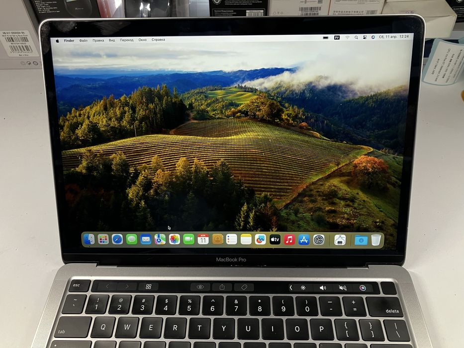 Macbook Pro M1 8/256Gb