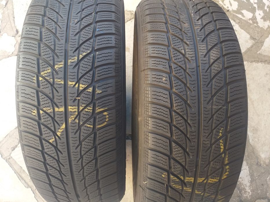 Гуми два броя 205/65/15