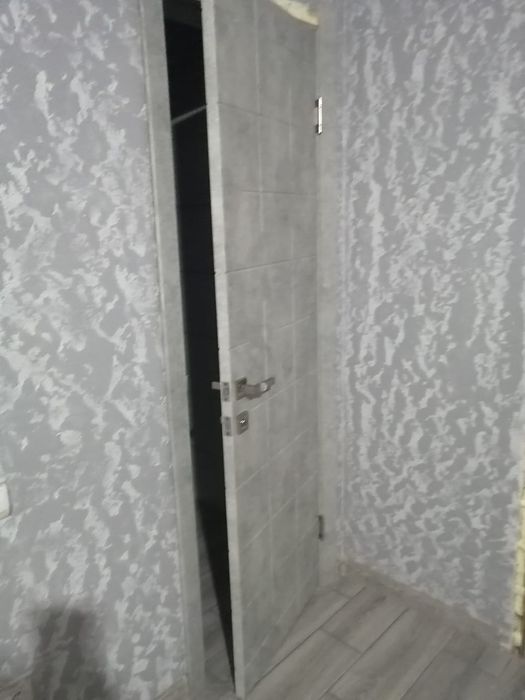 Продам межкомнатные двери