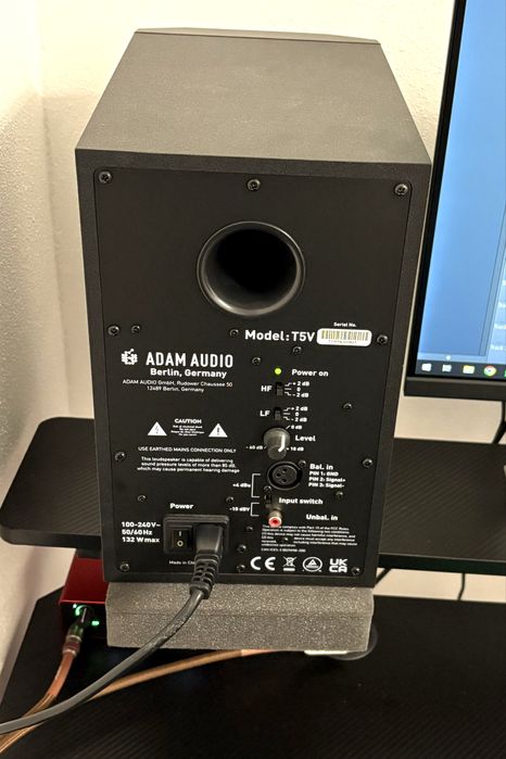 Adam audio t5v + pad-uri